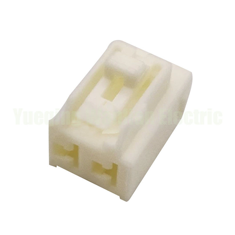 2 पिन 7283-3020 MG652500 महिला ऑटोमोबाइल कनेक्टर प्लग खोल और कनेक्टर आपूर्ति कर रहे हैं